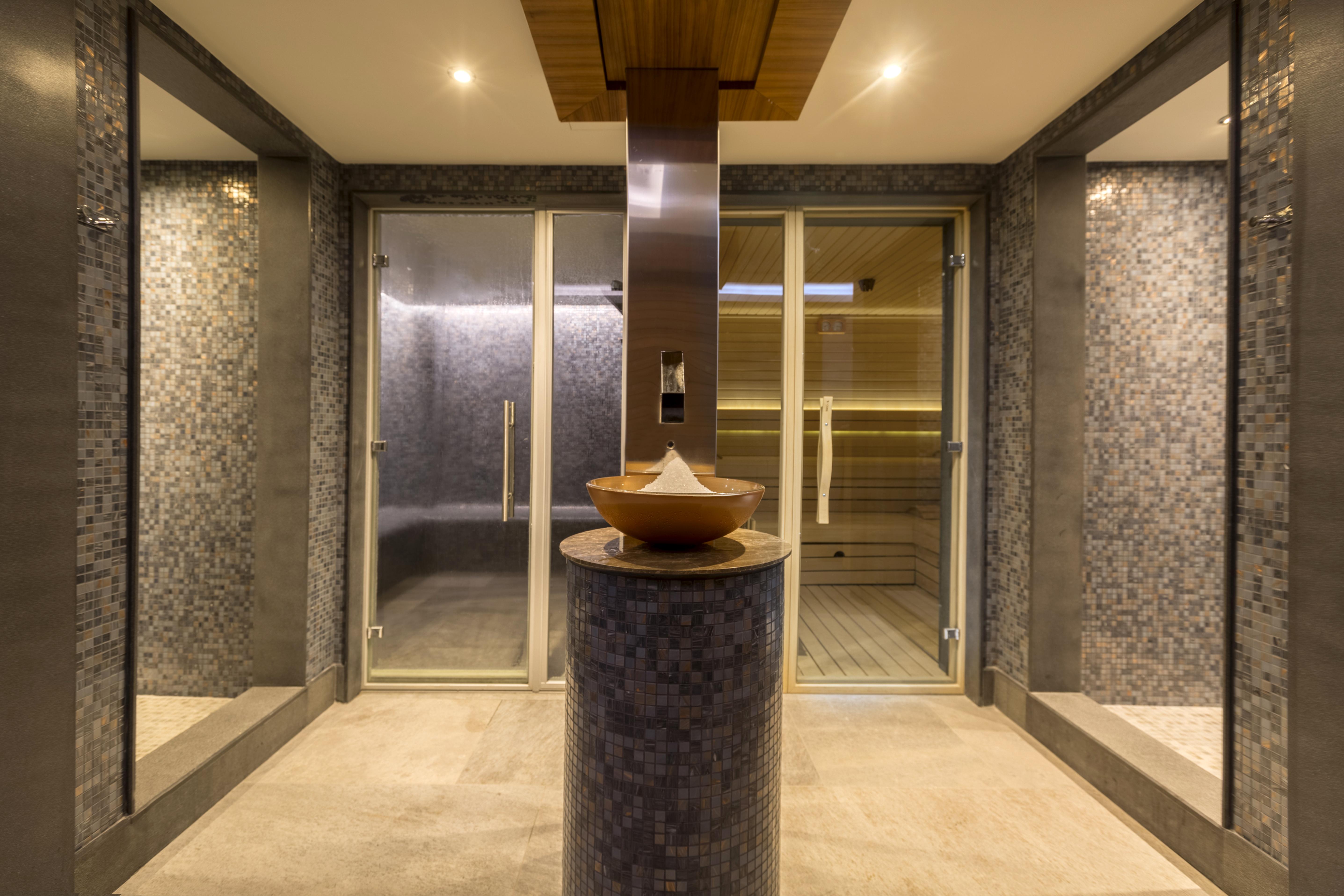 Golden Tulip Istanbul Bayrampasa Hotel Exterior photo The spa at The Oberoi, Mumbai